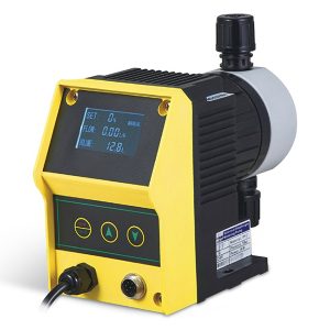 elektromagnetna membranska dozirna črpalka