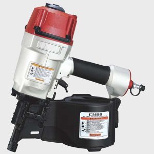 pnevmatski žebljalnik za obloge