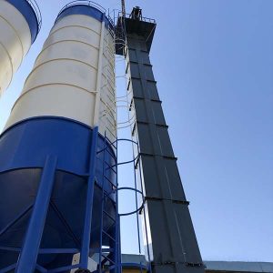 jekleni vrvni tračni dvigalo