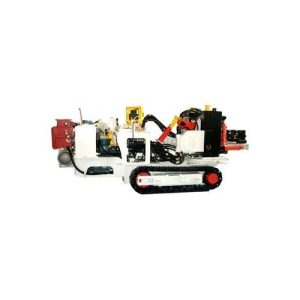 polno hidravlična vrtalna naprava za usmerjeno vrtanje, nameščena na tirih