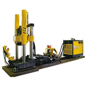 vrtalna naprava za dvigovanje železniških koles