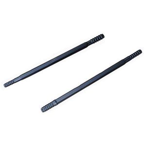 R28 in šestkotna podaljševalna svedrova palica